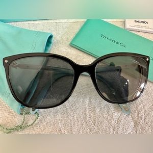 Classic Tiffany Sunglasses Frame